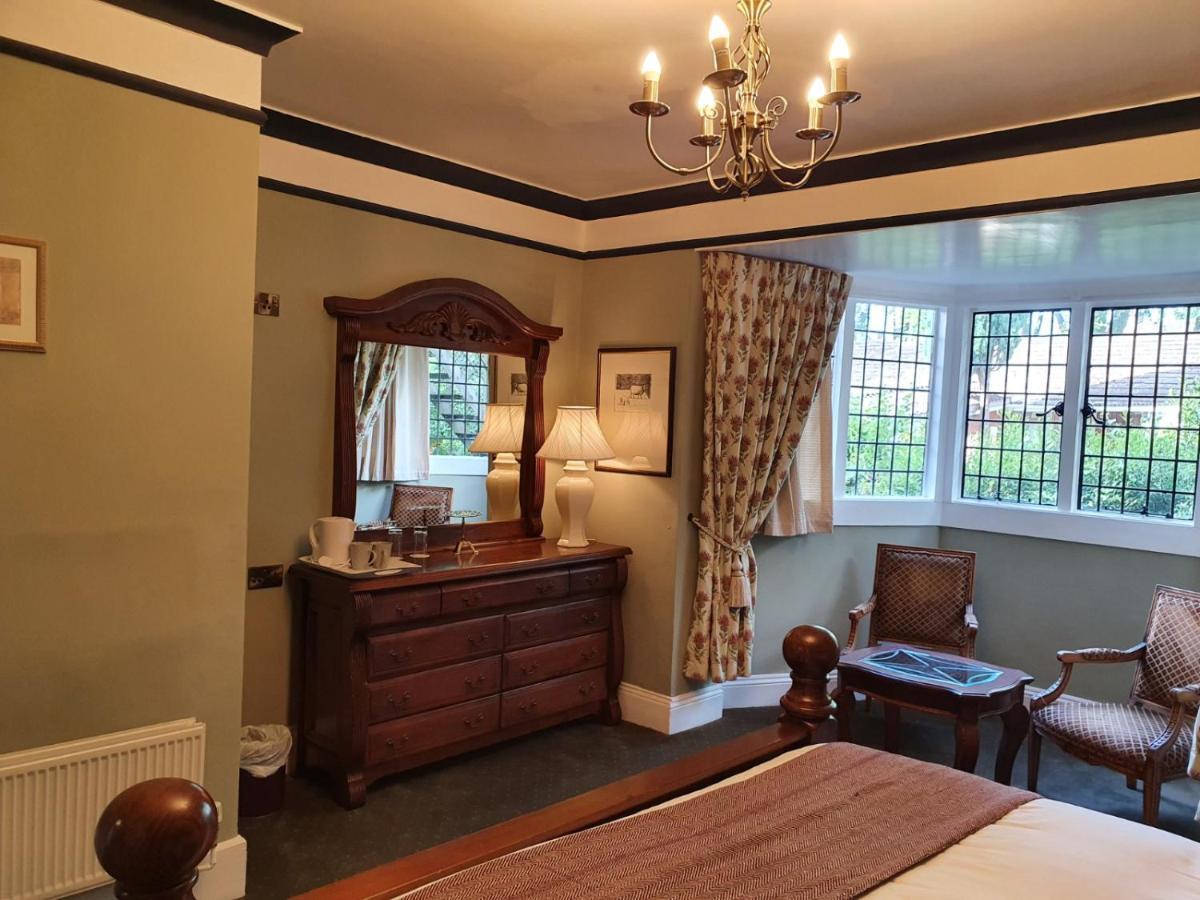 The Radnorshire Arms Hotel Presteigne Kültér fotó