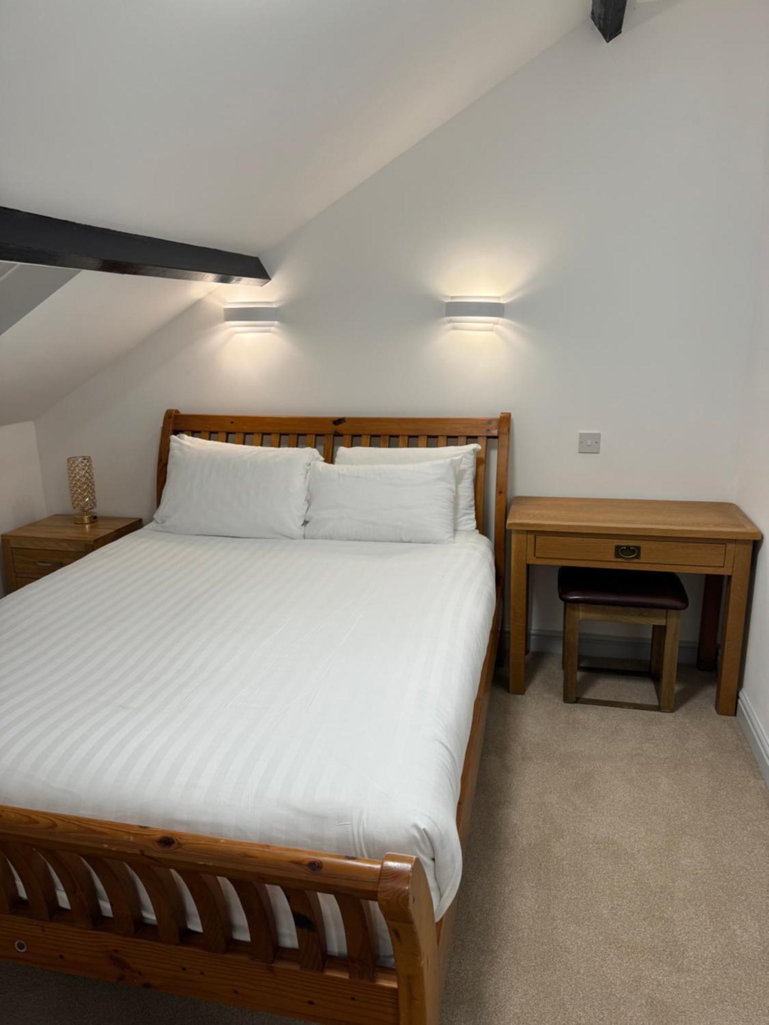 The Radnorshire Arms Hotel Presteigne Kültér fotó